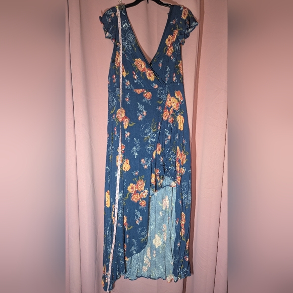 TORRID Maxi Gauze Floral Walk Through Dress 2x/18-20 - Picture 6 of 11